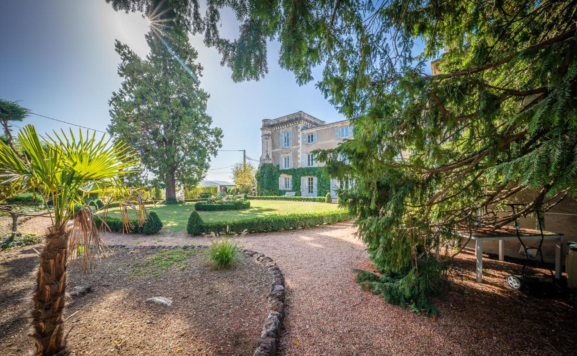 Holiday home Chateau Du Serpolet *