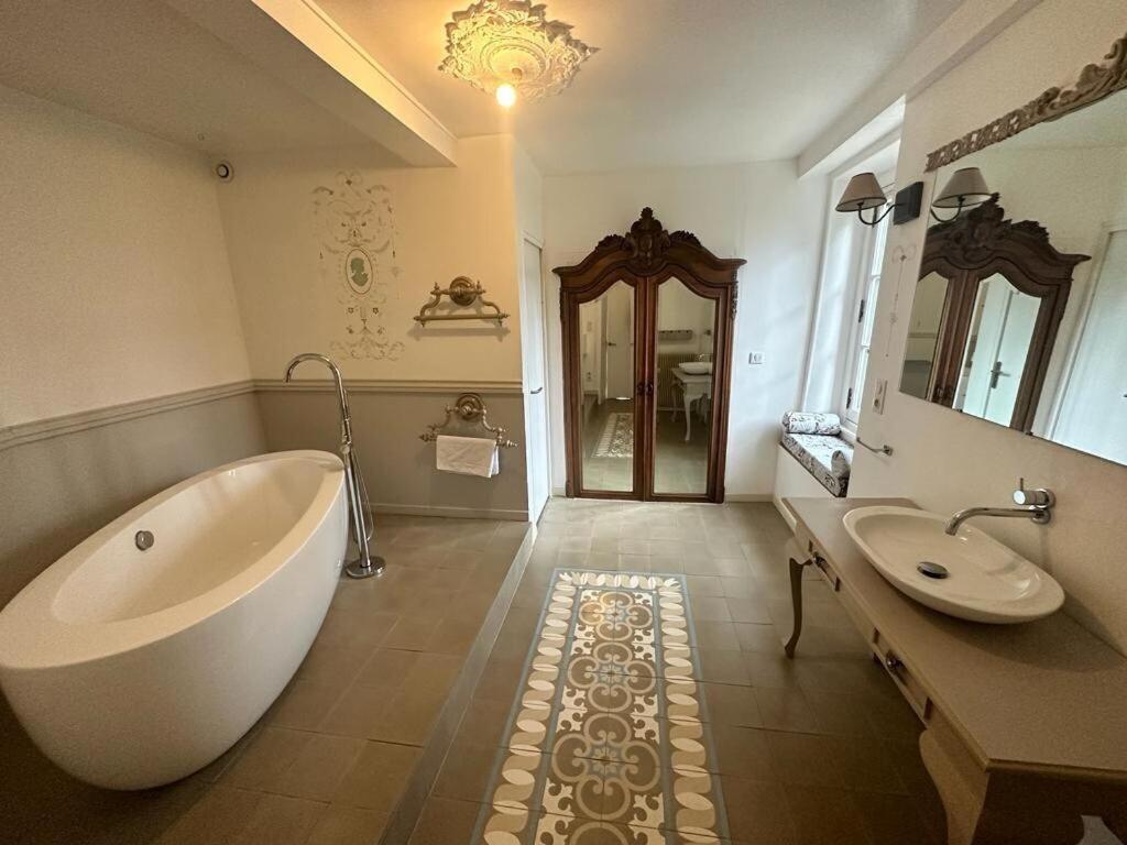 Chateau Du Serpolet Holiday home
