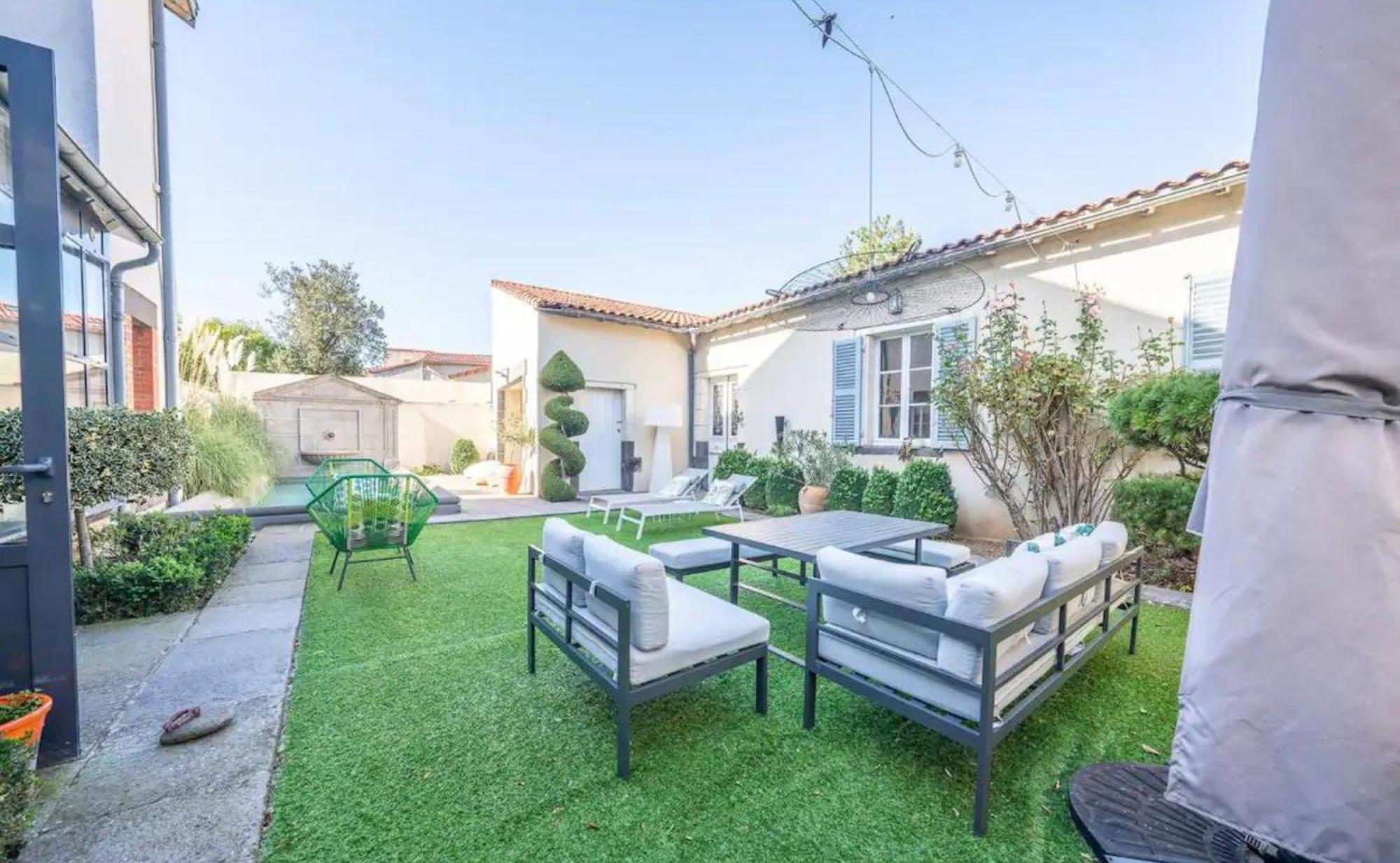 Holiday home Chateau Du Serpolet